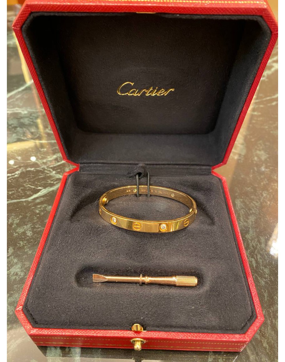 Cartier love hot sale bracelet 2019